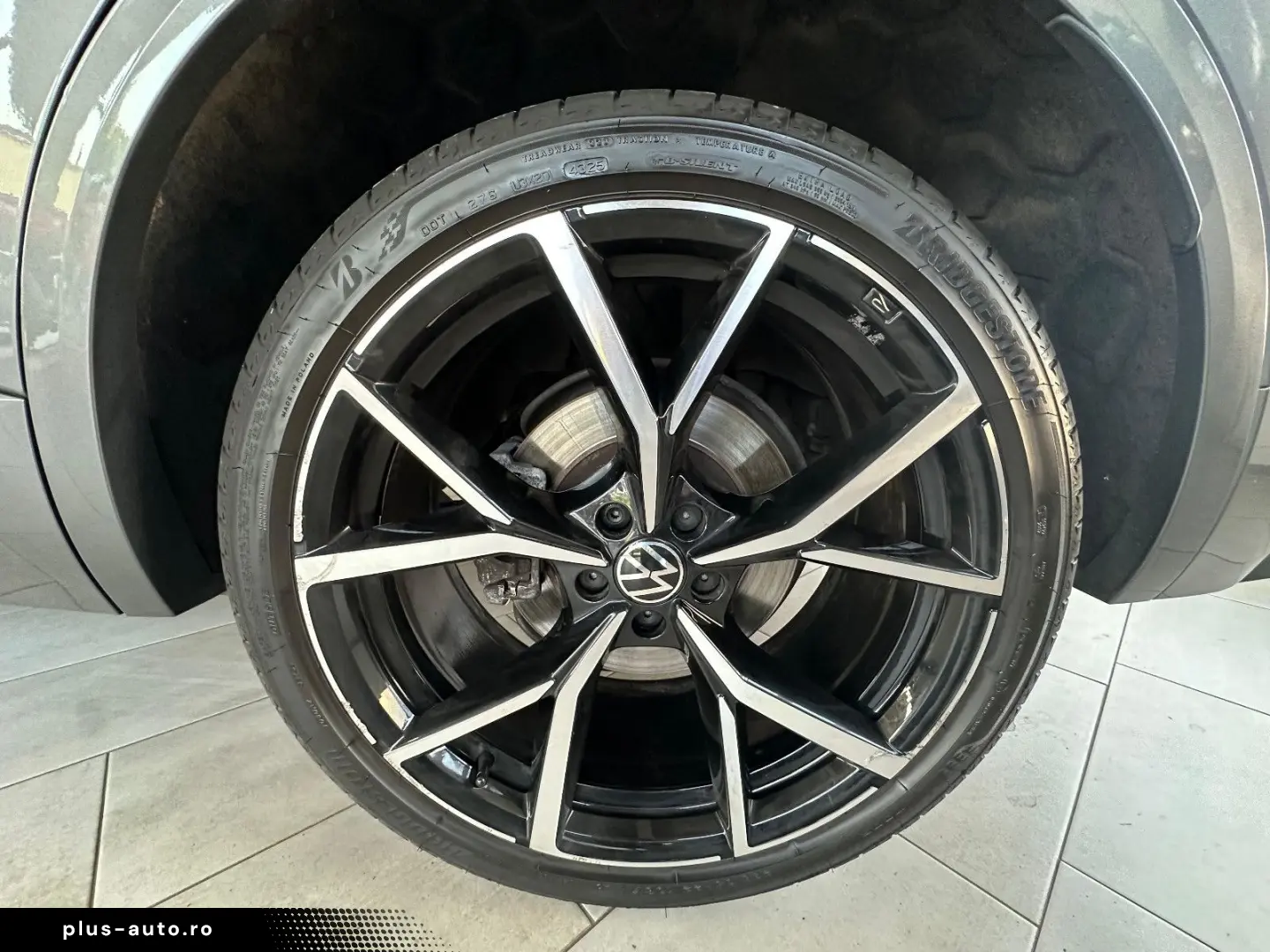 VW Touareg 3.0 TDI 330PS ABT-R-Line   VOLL
