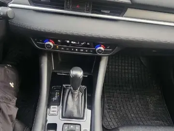MAZDA 6 Center-Line Head-Up Navi 360 Kamera Abstandtem