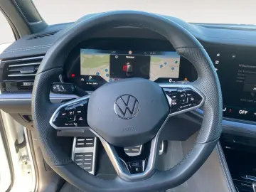 VW Touareg TDI R-Line  Black Style Matrix 20Z Luft