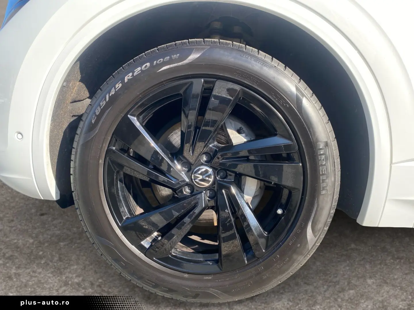 VW Touareg TDI R-Line  Black Style Matrix 20Z Luft