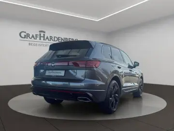 VW Touareg 3.0 TDI 4M R-line Black Style AHK RFK