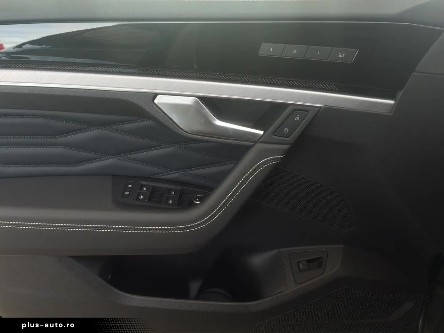 VW Touareg 3.0 TDI 4M R-line Black Style AHK RFK