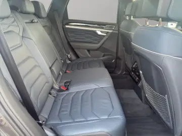 VW Touareg 3.0 TDI 4M R-line Black Style AHK RFK