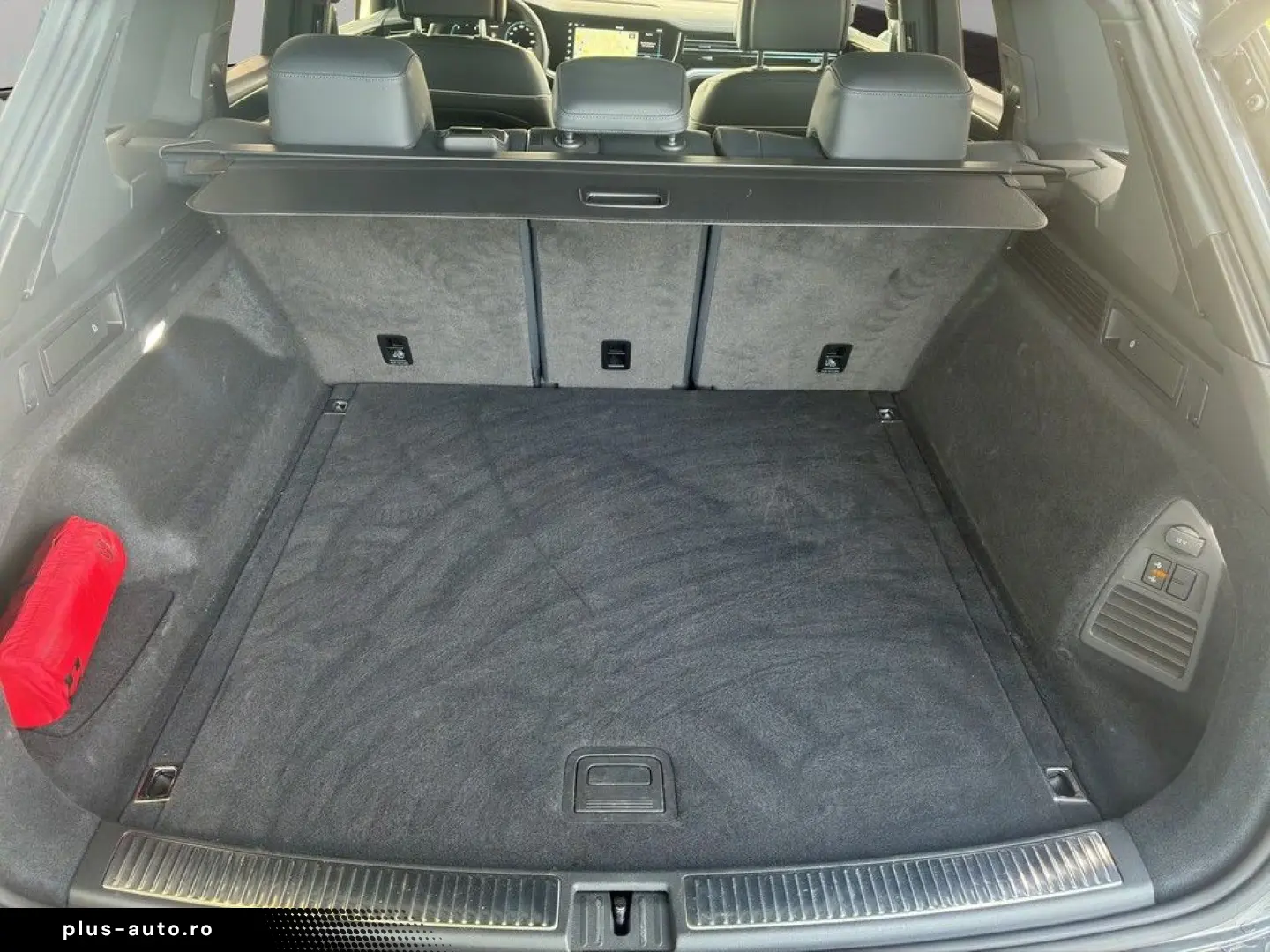 VW Touareg 3.0 TDI 4M R-line Black Style AHK RFK