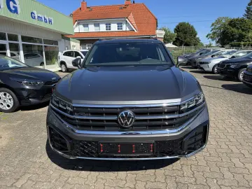 VW Touareg 3.0 TDI 4Motion R-Line ACC PANO CAM FLA