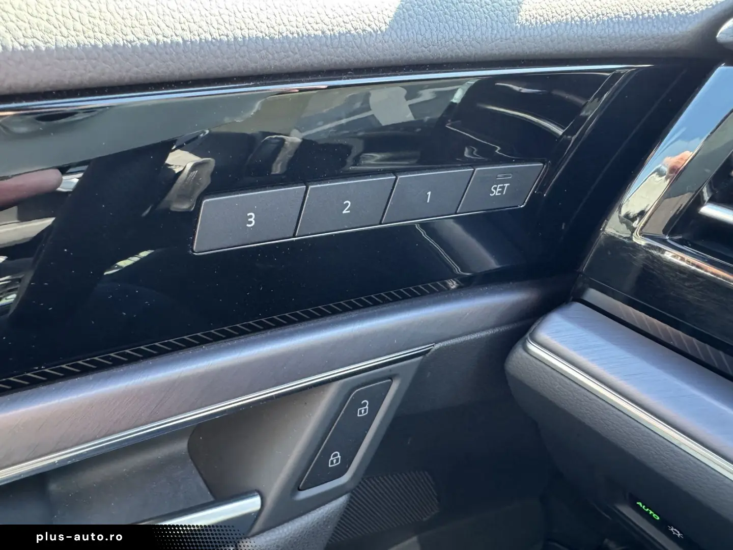 VW Touareg 3.0 TDI 4Motion R-Line ACC PANO CAM FLA