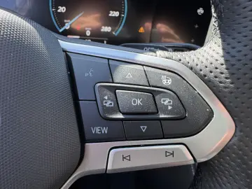 VW Touareg 3.0 TDI 4Motion R-Line ACC PANO CAM FLA