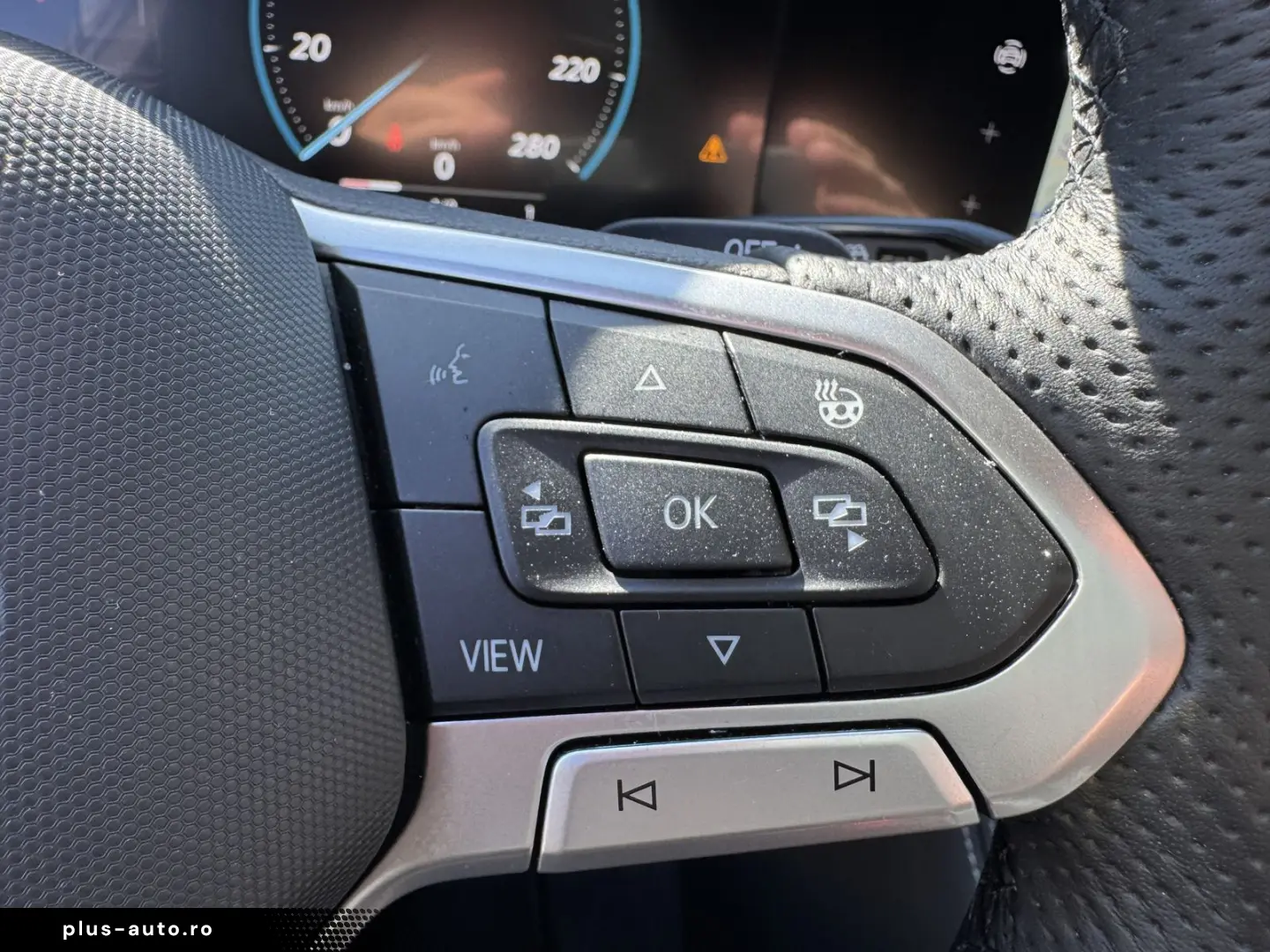 VW Touareg 3.0 TDI 4Motion R-Line ACC PANO CAM FLA