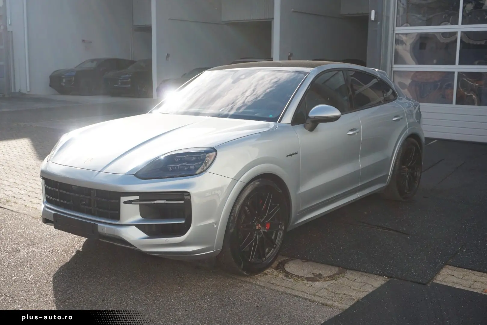 PORSCHE Cayenne Coupe SE-Hybrid HAL Sp.Abgas SportDesign