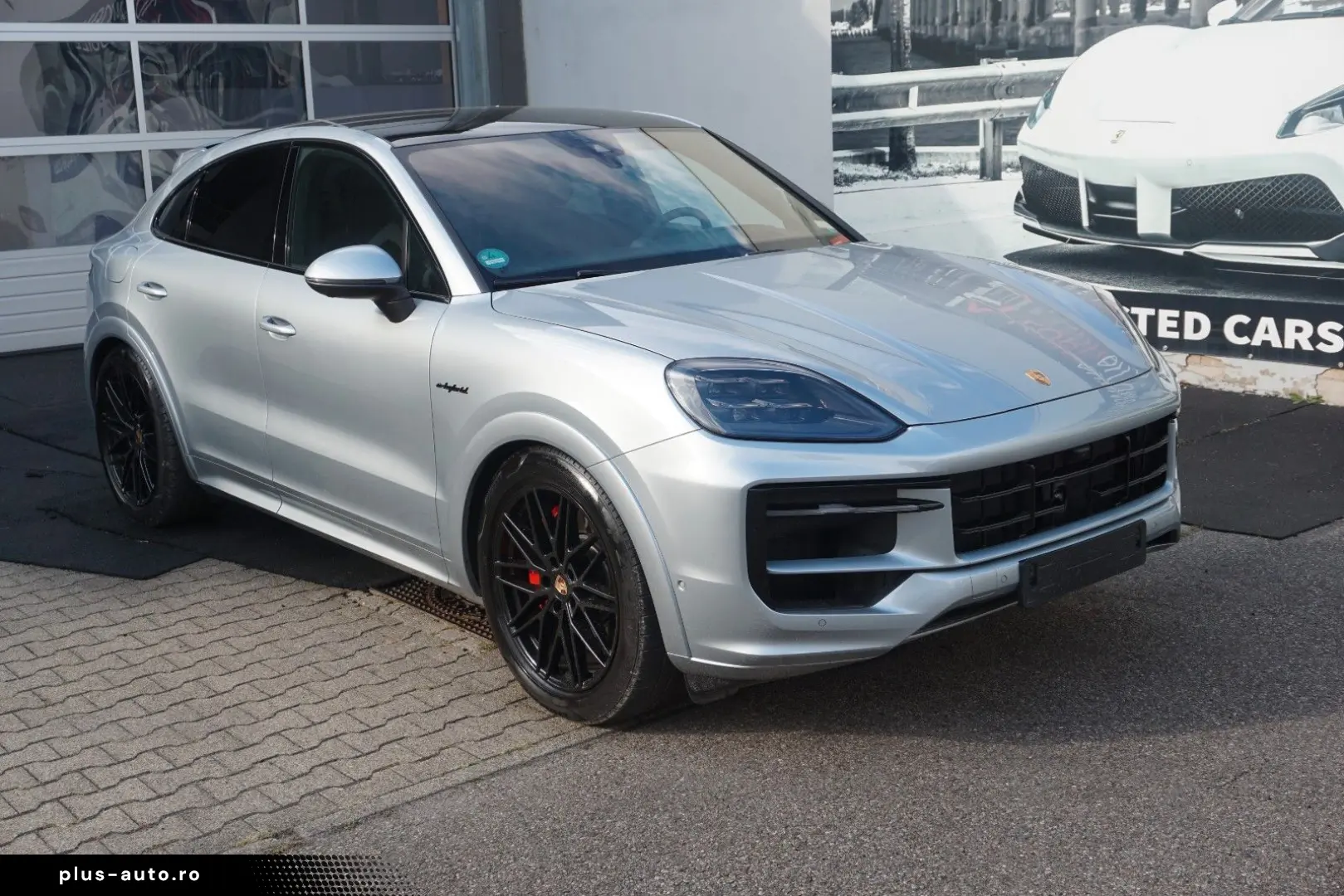 PORSCHE Cayenne Coupe SE-Hybrid HAL Sp.Abgas SportDesign