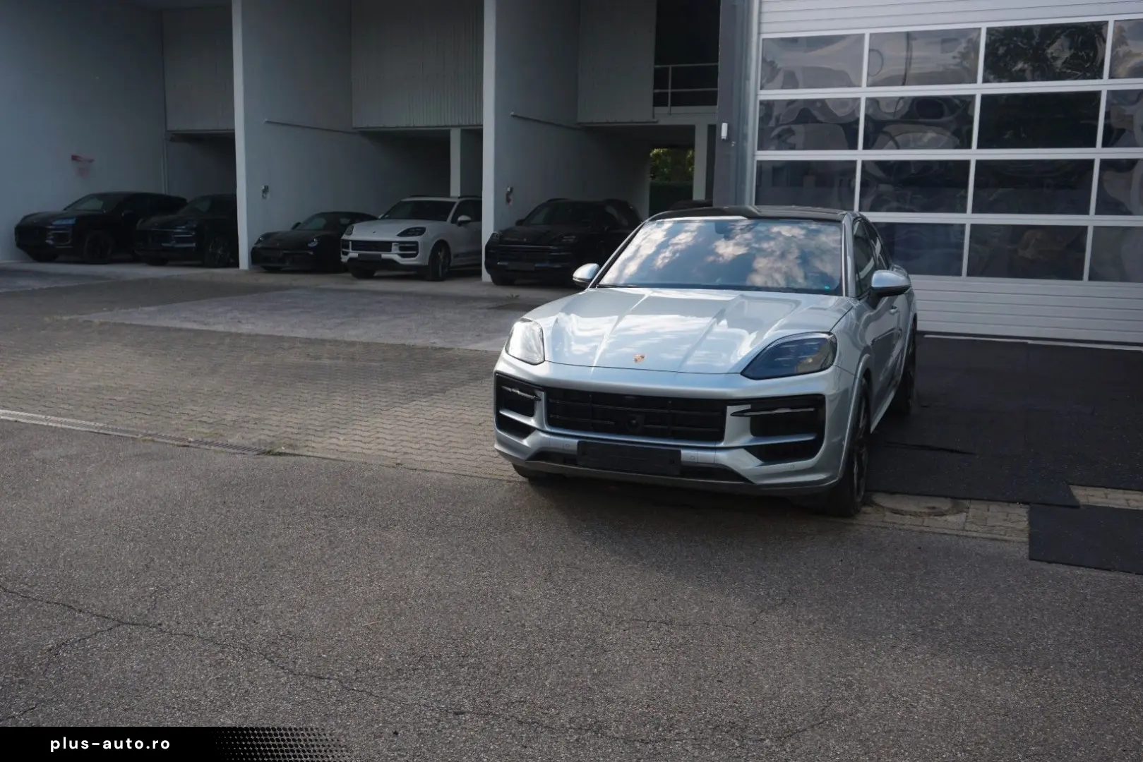 PORSCHE Cayenne Coupe SE-Hybrid HAL Sp.Abgas SportDesign
