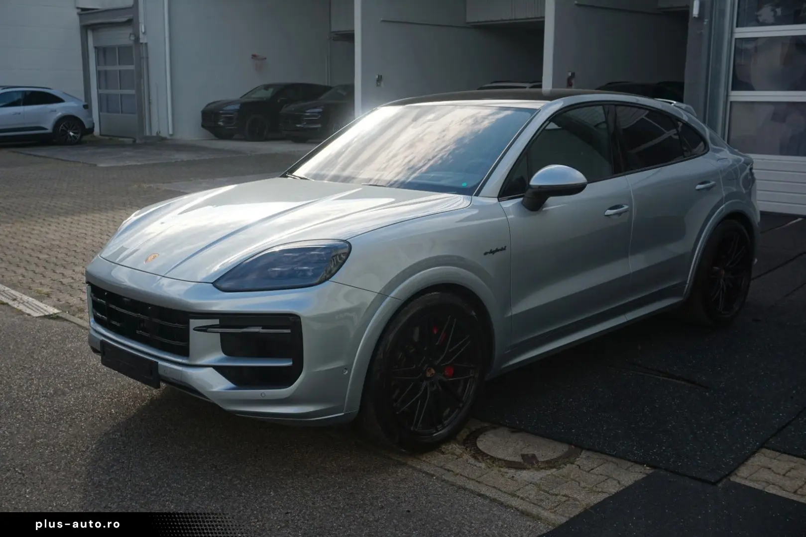 PORSCHE Cayenne Coupe SE-Hybrid HAL Sp.Abgas SportDesign