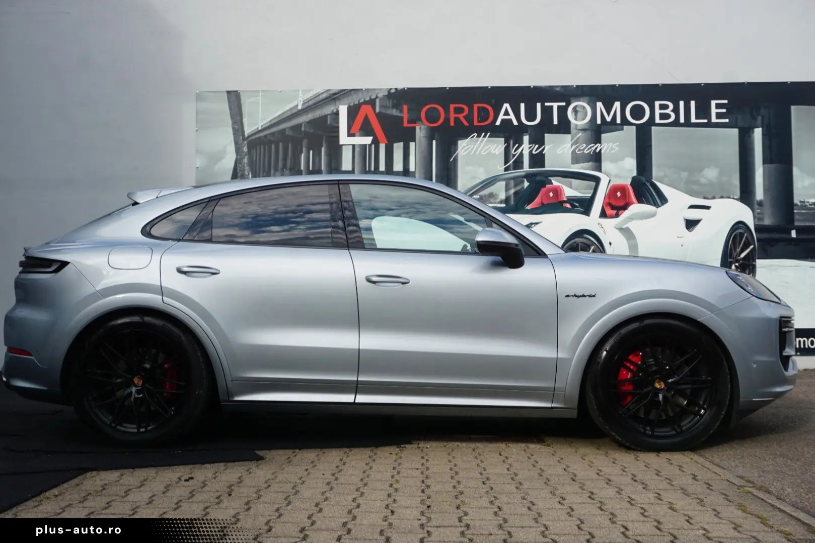 PORSCHE Cayenne Coupe SE-Hybrid HAL Sp.Abgas SportDesign