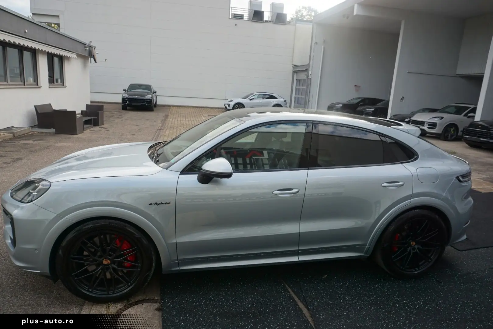 PORSCHE Cayenne Coupe SE-Hybrid HAL Sp.Abgas SportDesign