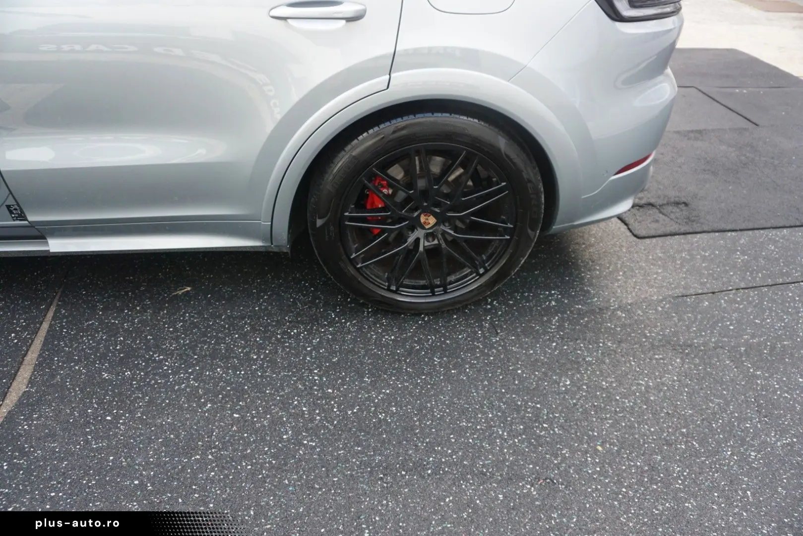 PORSCHE Cayenne Coupe SE-Hybrid HAL Sp.Abgas SportDesign