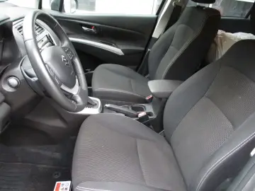 SUZUKI S-Cross 1 4 Comfort Automatik  AHK  WKR