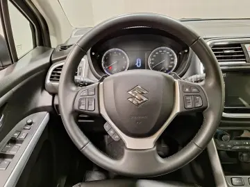 SUZUKI SX4 S-Cross Comfort  4x4 LED NAVI ACC SHZ