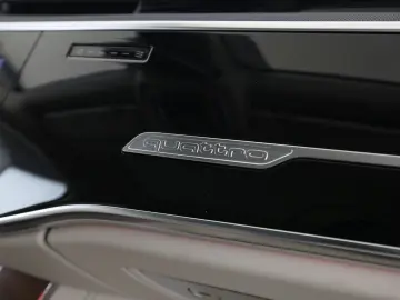 AUDI A8 50 TDI quattro tiptronic  LED Navi Leder Head