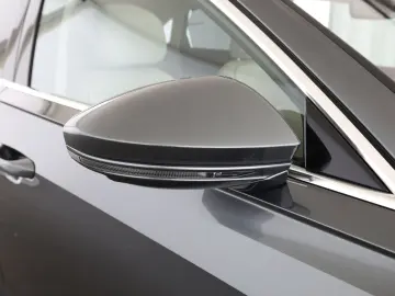 AUDI A8 50 TDI quattro tiptronic  LED Navi Leder Head