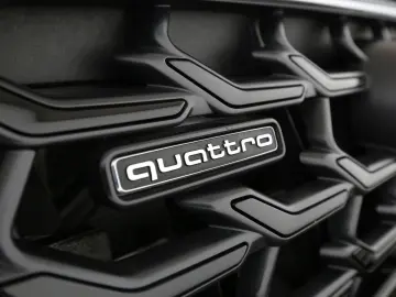 AUDI A8 50 TDI quattro tiptronic  LED Navi Leder Head