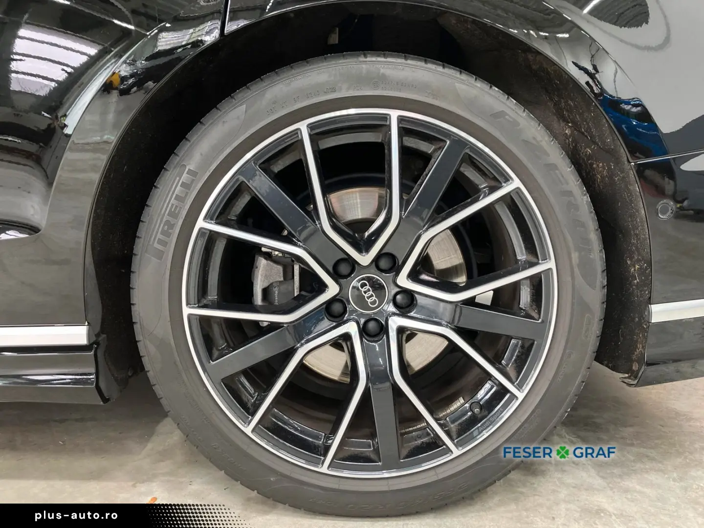 AUDI A8 2023 — imagine 8