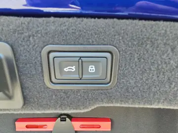 AUDI A8 50 TDI tiptronic quattro S-line NaviPlus Matr