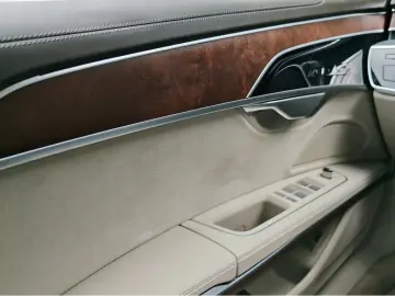 AUDI A8 50 TDI quattro SITZBELÜFTUNG STANDHZ 360