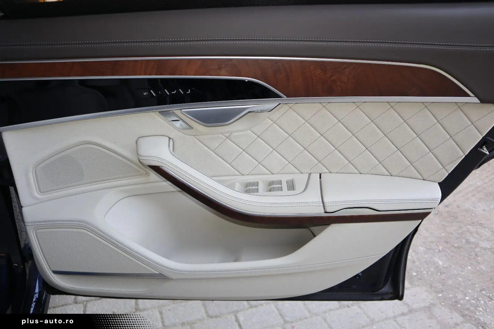 AUDI A8L 50 TDI lang exclusive  VOLLLEDER BEIGE  RUHE