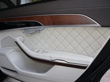 AUDI A8L 50 TDI lang exclusive  VOLLLEDER BEIGE  RUHE