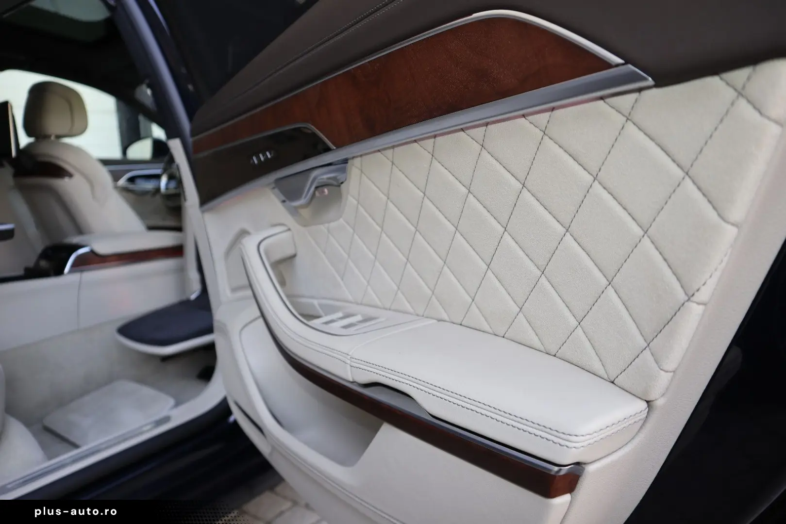 AUDI A8L 50 TDI lang exclusive  VOLLLEDER BEIGE  RUHE
