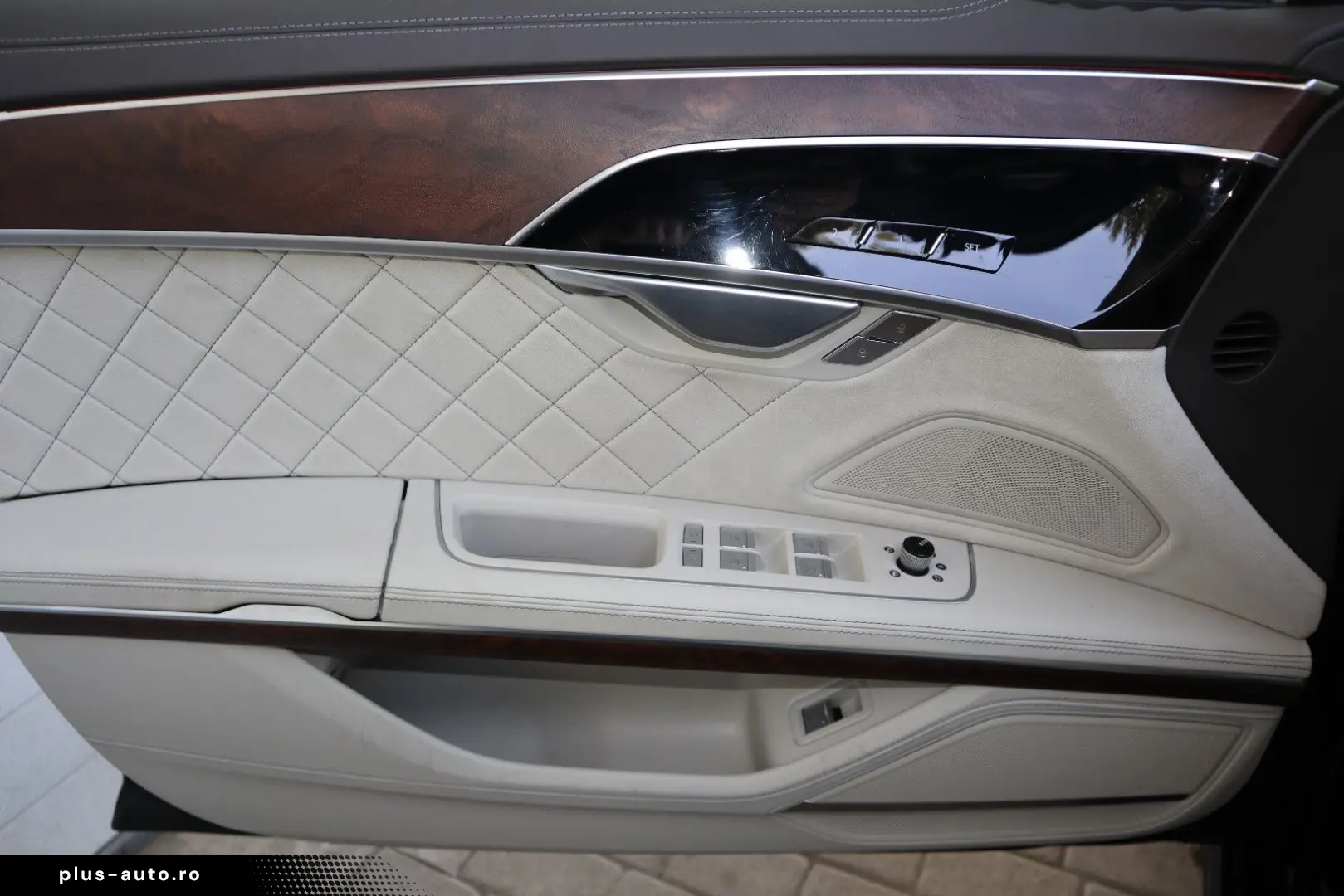 AUDI A8L 50 TDI lang exclusive  VOLLLEDER BEIGE  RUHE