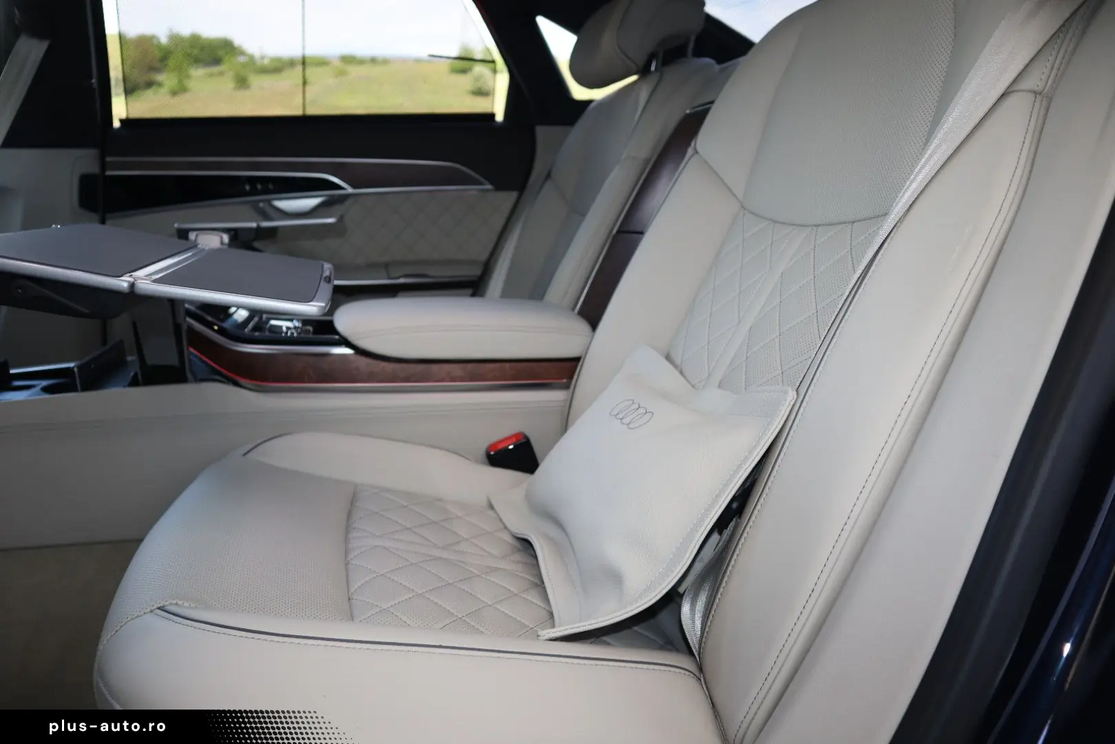 AUDI A8L 50 TDI lang exclusive  VOLLLEDER BEIGE  RUHE