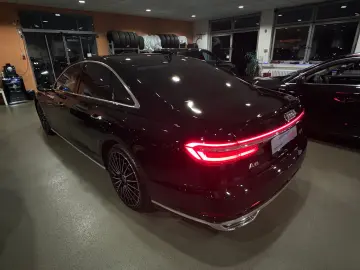 AUDI A8 50 TDI quattro Panorama HeadUP LED Matrix Mem