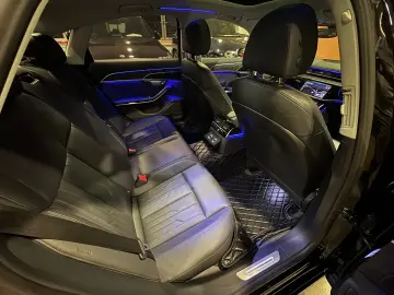 AUDI A8 50 TDI quattro Panorama HeadUP LED Matrix Mem