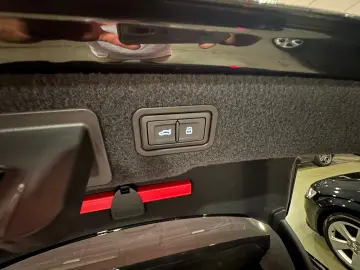 AUDI A8 50 TDI quattro Panorama HeadUP LED Matrix Mem
