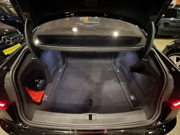 AUDI A8 50 TDI quattro Panorama HeadUP LED Matrix Mem