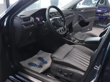 SKODA Superb Combi 2.0 TDI DSG L&K Laurin & Klement