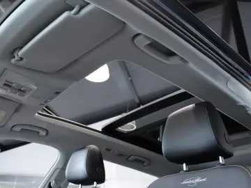 SKODA Superb Combi 2.0 TDI DSG L&K Laurin & Klement