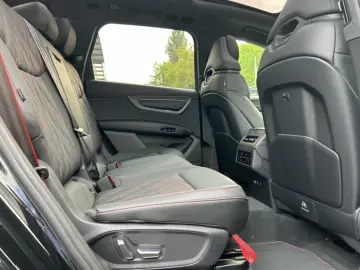 Audi Q7 quattro TDI 299 CP  MY 2027 !!
