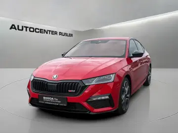 SKODA Octavia Lim. RS 2.0 TDI 4x4 HEADUP DCC ACC NAVI