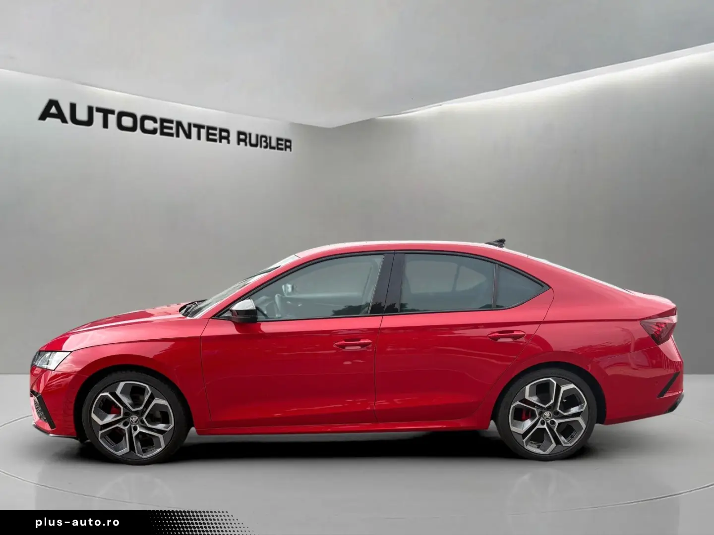 SKODA Octavia Lim. RS 2.0 TDI 4x4 HEADUP DCC ACC NAVI