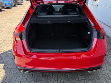 SKODA Octavia Lim. RS 2.0 TDI 4x4 HEADUP DCC ACC NAVI
