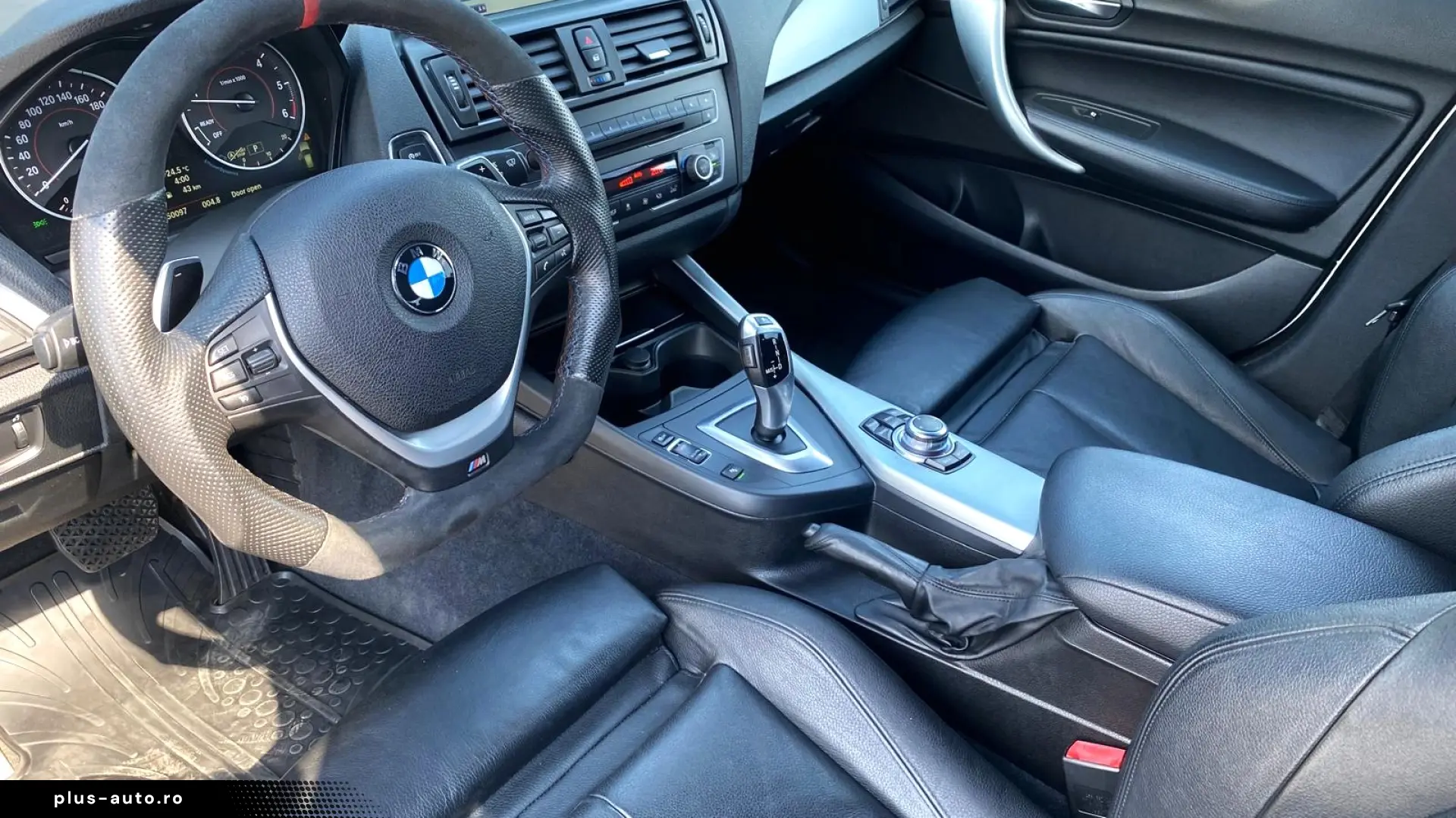 BMW 120D 184CP M pack Rate Avans 0