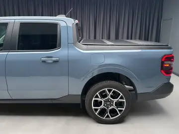 Ford Maverick Lariat 2.0i Double Cab