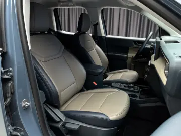 Ford Maverick Lariat 2.0i Double Cab