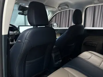 Ford Maverick Lariat 2.0i Double Cab