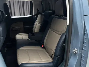 Ford Maverick Lariat 2.0i Double Cab