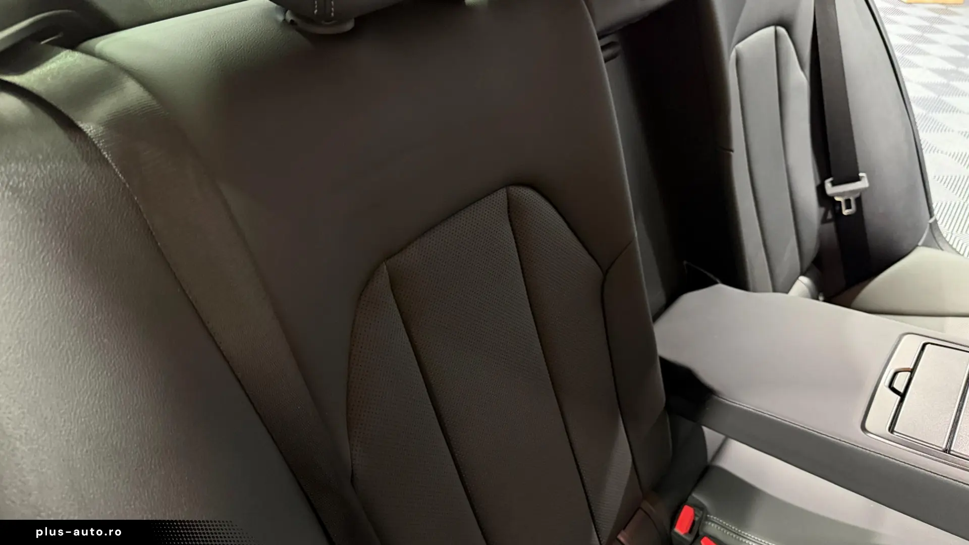 BMW 330 AT PHEV