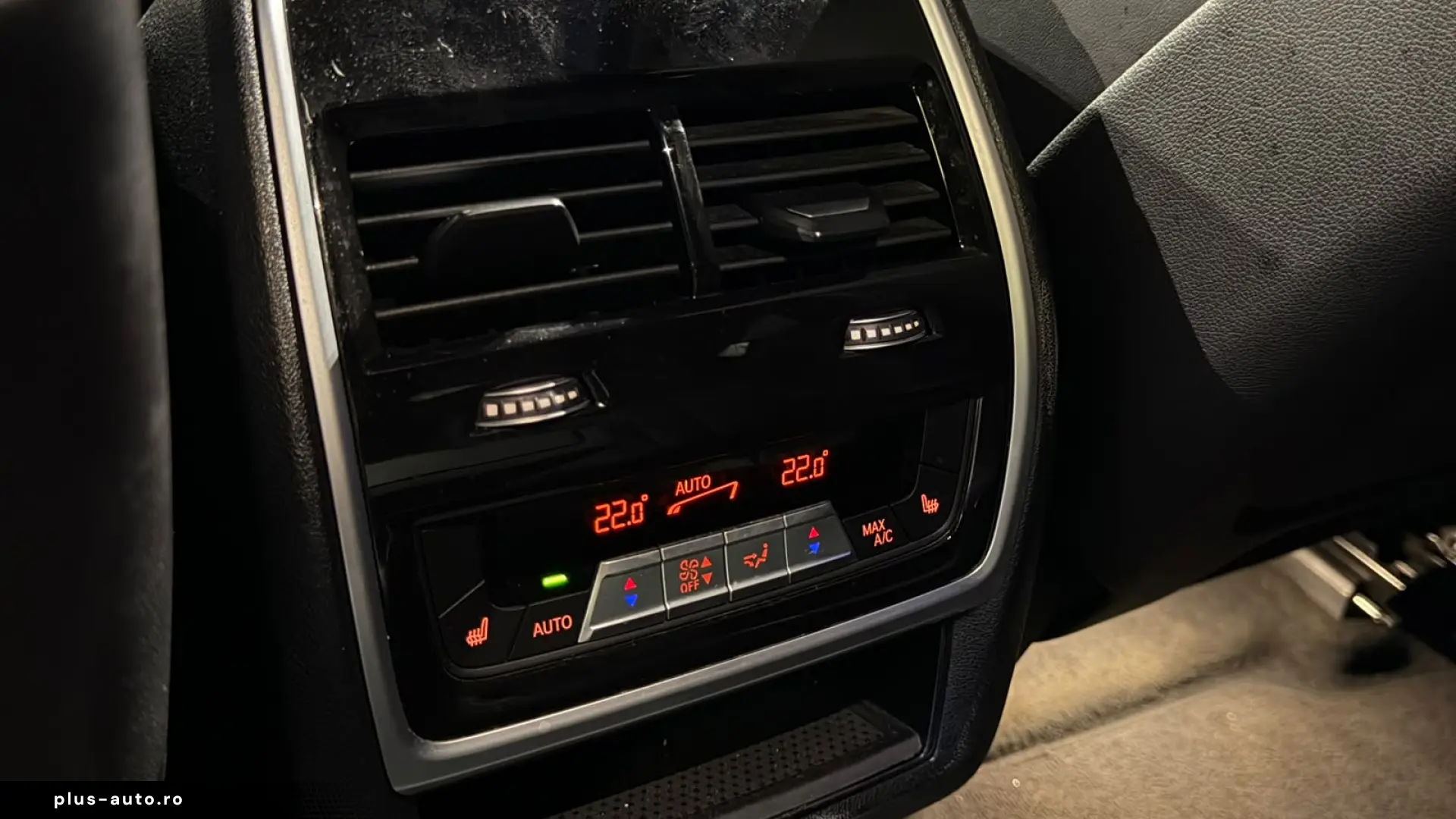 BMW X6 40i xDrive M Sport Masaj Iconic Glow