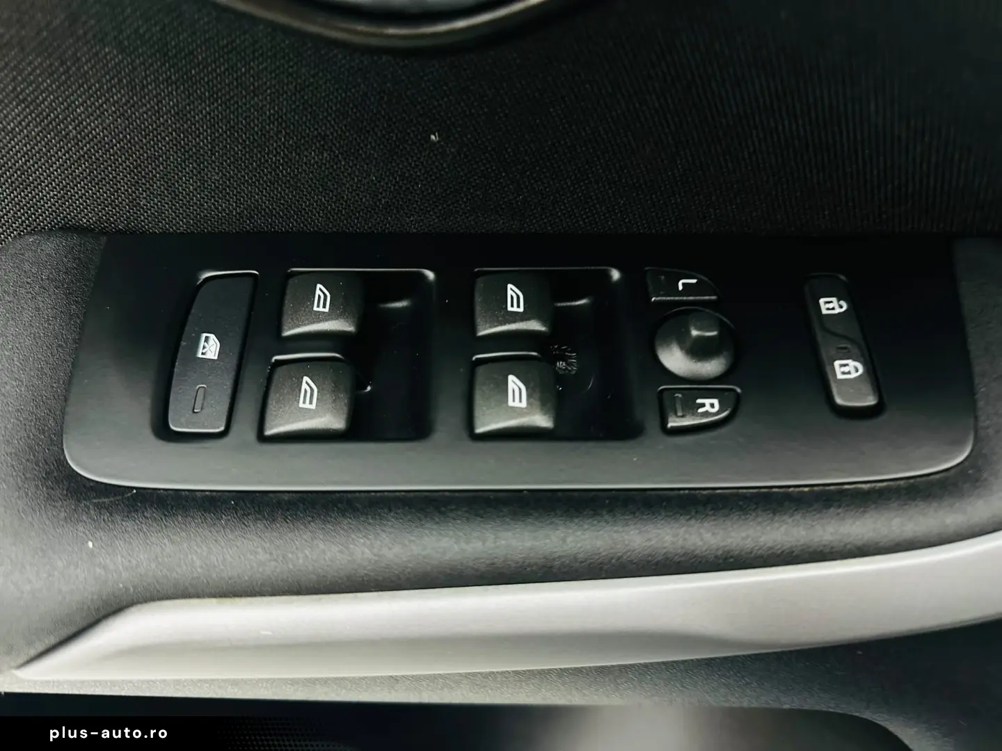 VOLVO V40 2018 2.0D E6 Garantie 12 Luni Rate Avans 0 Doar Cu